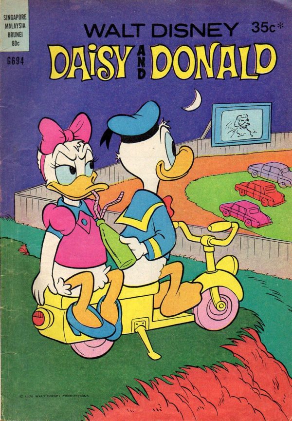 WALT DISNEY’S COMICS GIANT (G SERIES) (1951-1978) #694: Daisy and Donald – GD/VG