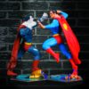 ULTIMATE SHOWDOWN STATUE #2: Superman vs Bizarro set