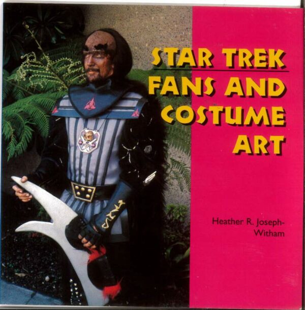 STAR TREK: FANS & COSTUME ART TP