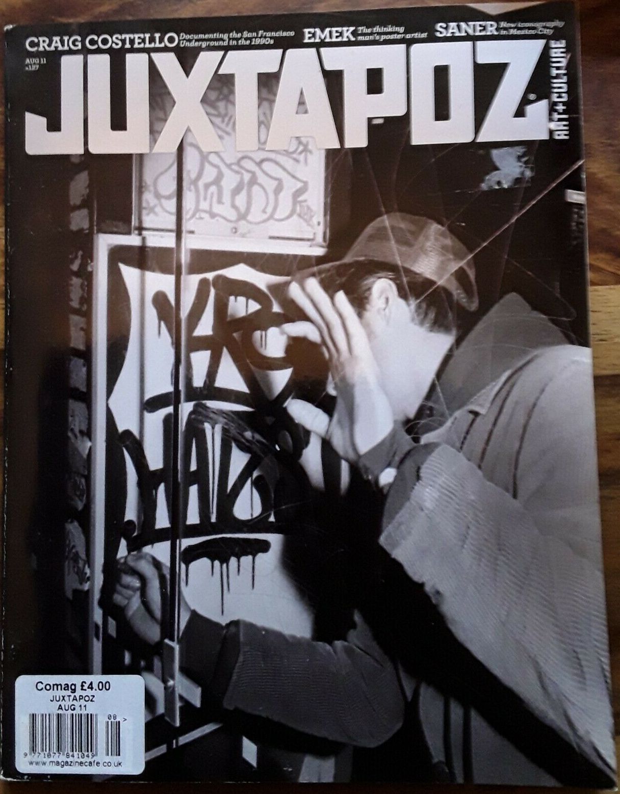 JUXTAPOZ: MAGAZINE OF LOWBROW ART #127: August 2011 JUXTAPOZ: MAGAZINE OF LOWBROW ART #127: August 2011