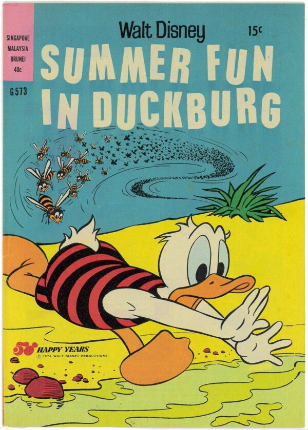 WALT DISNEY’S COMICS GIANT (G SERIES) (1951-1978) #573: Summer Fun in Duckberg – VF/NM