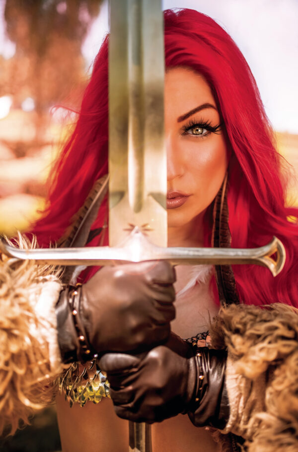 INVINCIBLE RED SONJA #7: Dominica virgin Cosplay cover H