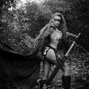 RED SONJA: BLACK WHITE RED #7: Gracie the Cosplay Lass B&W virgin Cosplay cover K