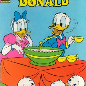 DAISY AND DONALD #31: NM