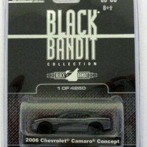 GREENLIGHT 1-64 SERIES BLACK BANDIT DIE CAST CARS #305: 2006 Chevrolet Camaro Concept (Series 3)